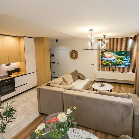 Vila Cocosinella Belgrade Surčin